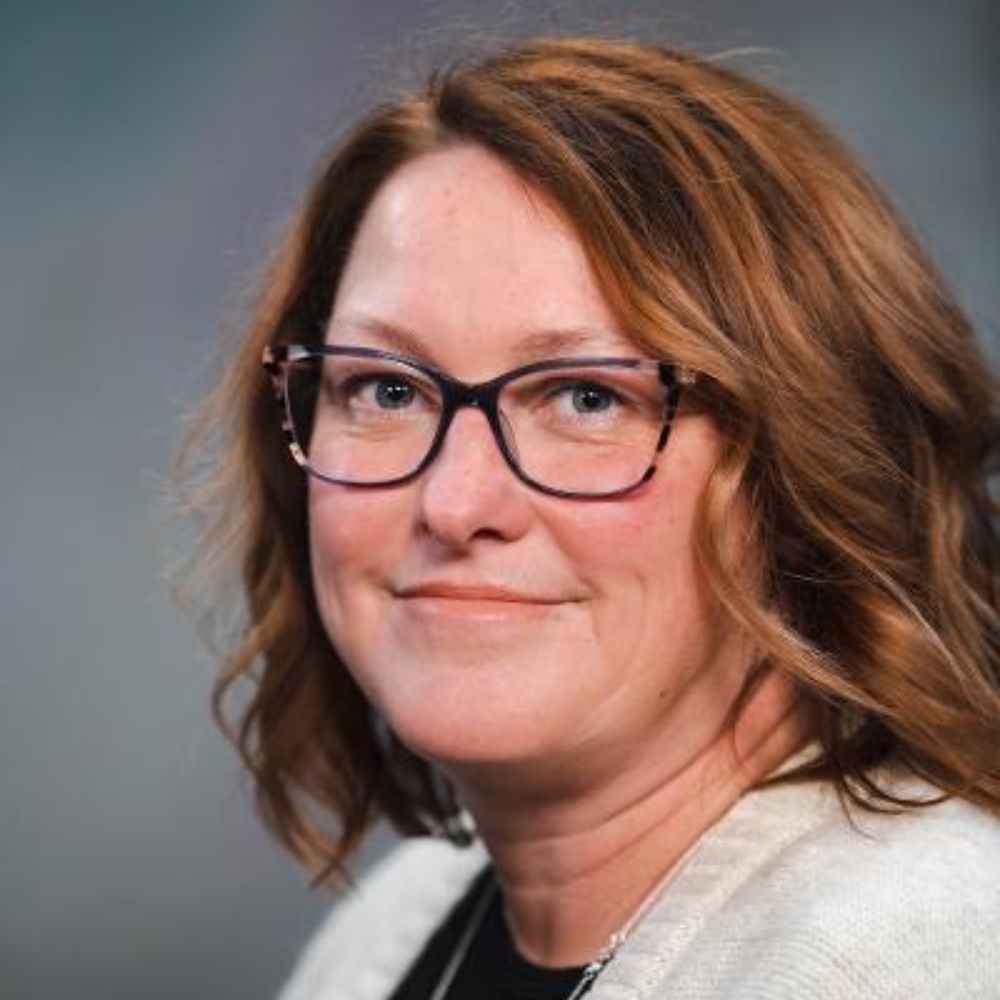 Meet your Posher, Jennifer